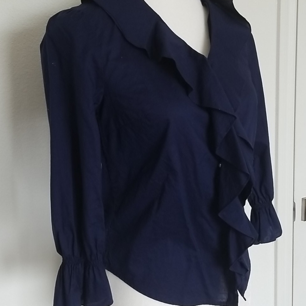 EUC Ralph Lauren petite button down blouse - Picture 2 of 7